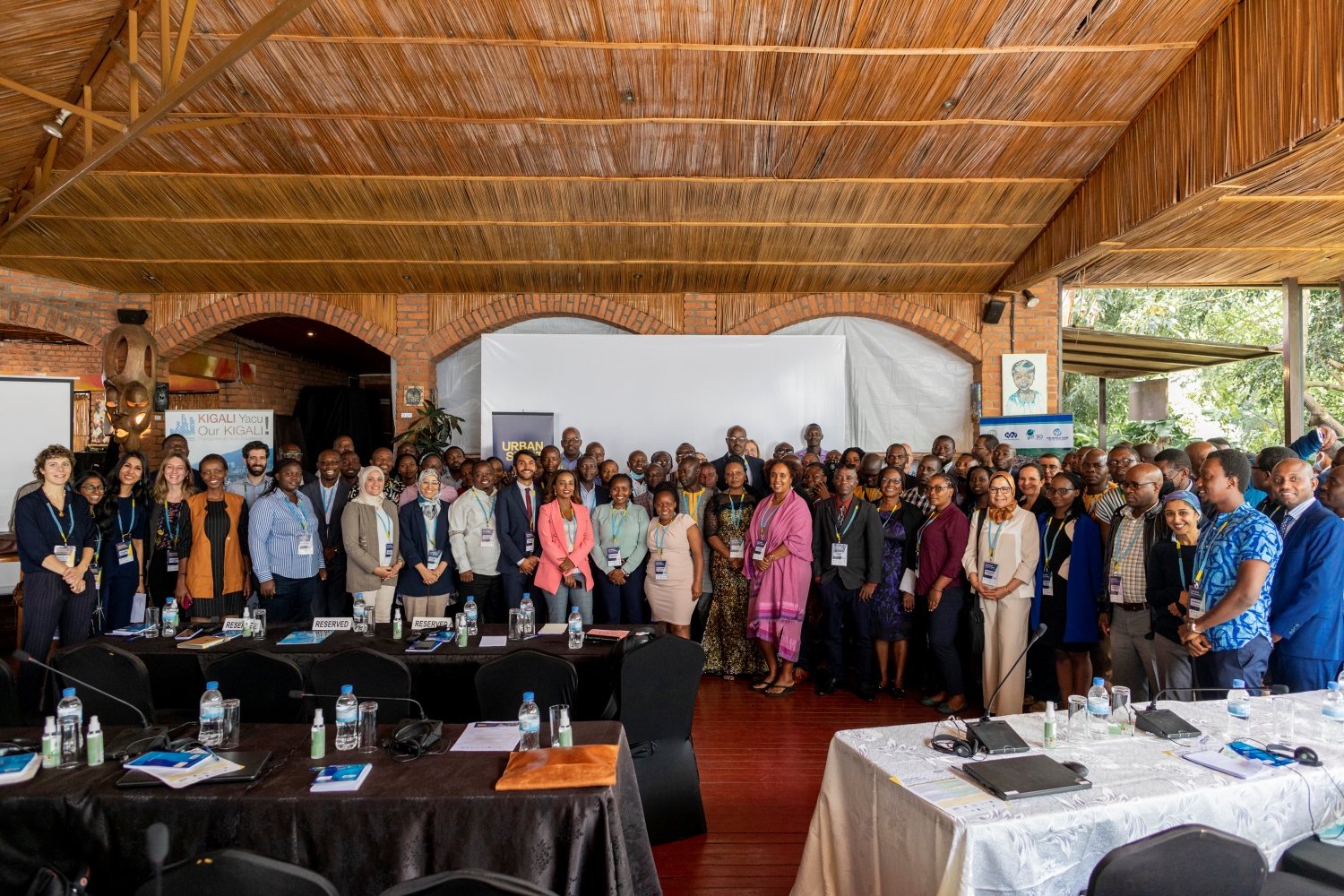 Foto bersama para peserta di UrbanShift Akademi Kota Kigali