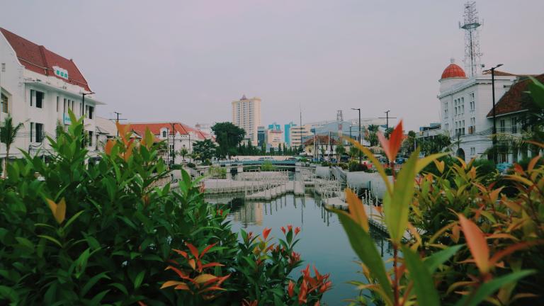 foto alam perkotaan di indonesia