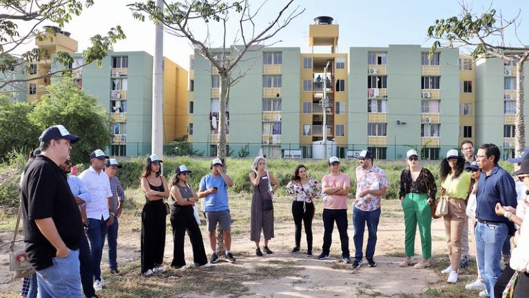 berkeliling taman di barranquilla