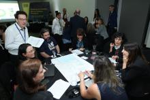 Diskusi kelompok pelatihan Lingkungan Akademi Kota Buenos Aires